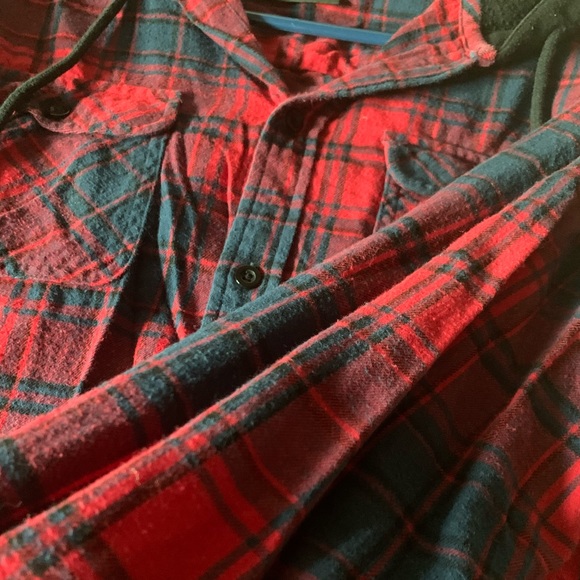 Flannel - Picture 2 of 3